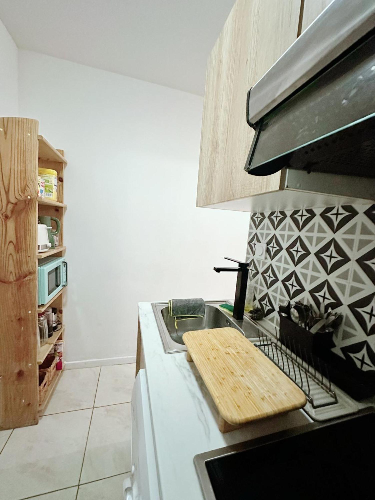 Appartement Proche Stade De France Et Metro 12 생드니 외부 사진